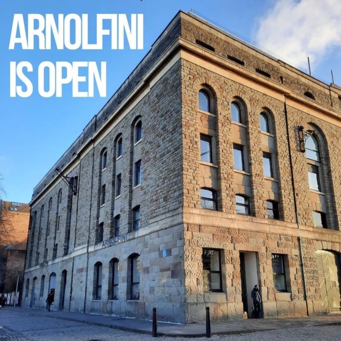 Более 1000 художников бойкотируют Бристольский театр «Арнольфини» из-за скандала с палестинской цензурой