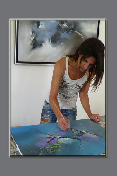 Ху/Ли, ищет отличия