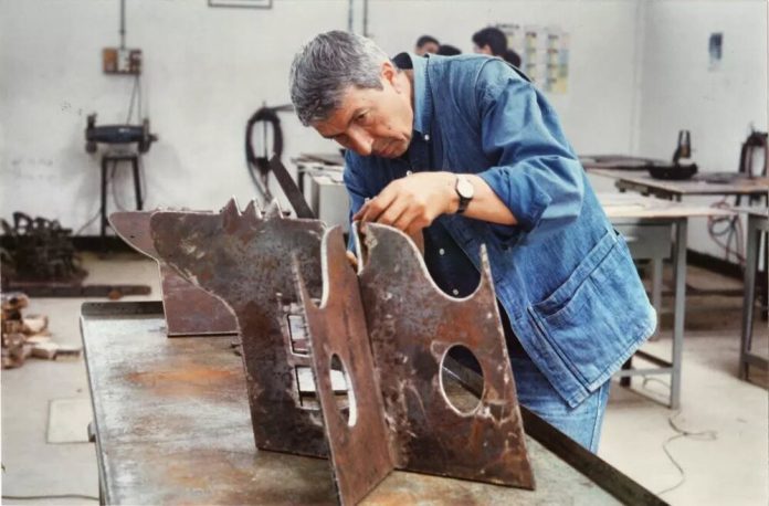 Фарид Белкахия: пионер современного марокканского искусства