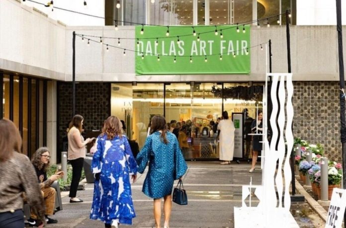 Ярмарка искусств в Далласе 2025: главная выставка современного искусства