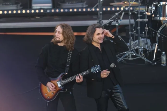 Концерт в Херсонесе. «Земляне» выступили перед ветеранами СВО