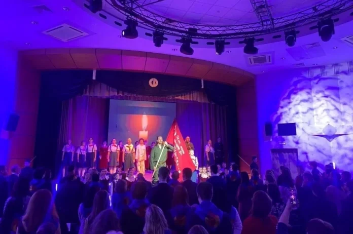 Дорогой детства. На мюзикл к 100-летию «Артека» приехали послы из 20 стран