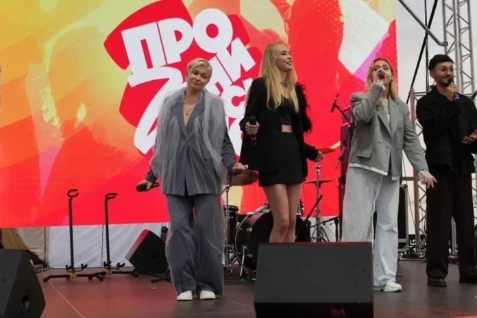 От песни до зарядки. Фестиваль «Проснись и Пой!» завершился в Саратове