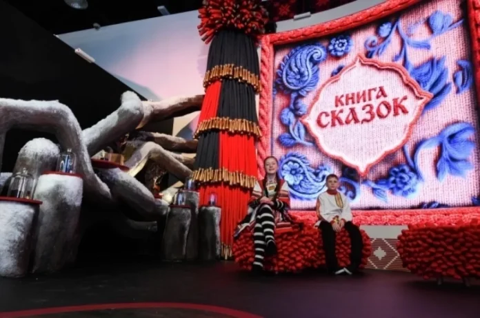 В Национальном центре «Россия» открылась выставка «Книга сказок»