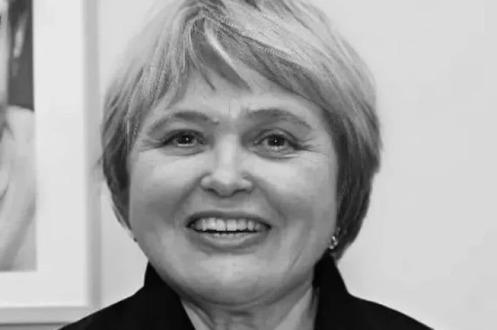 Умерла искусствовед, бывший замгендиректора Русского музея Евгения Петрова