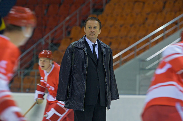 Олег Меньшиков, «Легенда №17».