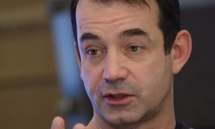 Дмитрий Певцов: «Артистов стало как грязи, некуда девать»